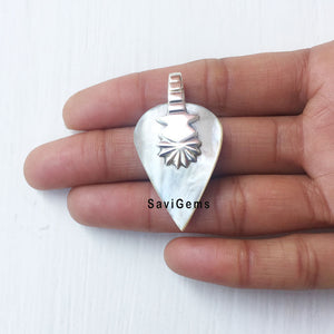 Mother Of Pearl Tribal Silver Pendant