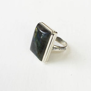 Labradorite Sterling Silver Ring