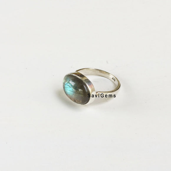 Labradorite Oval Sterling Silver Ring