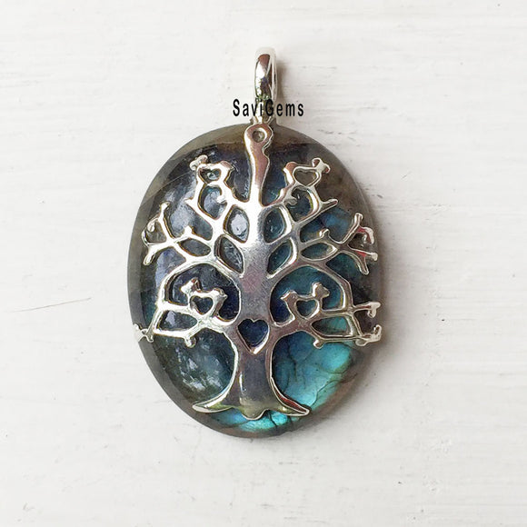 Labradorite Sterling Silver Pendant